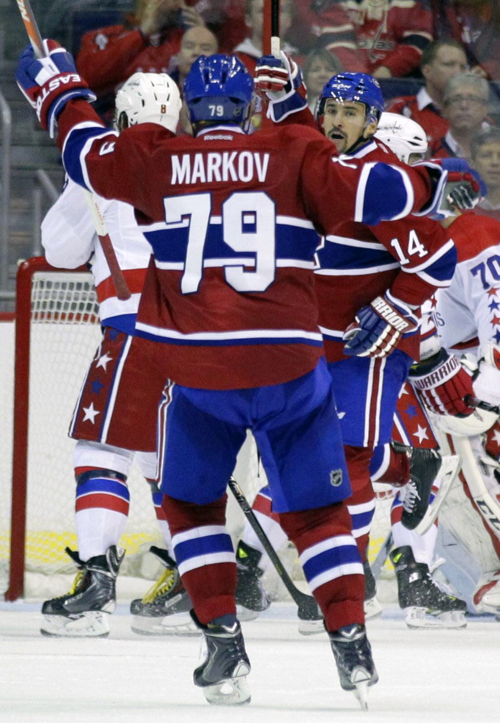 Хоккей в России: Montreal Canadiens' Tomas Plekanec (14) фото (photo)