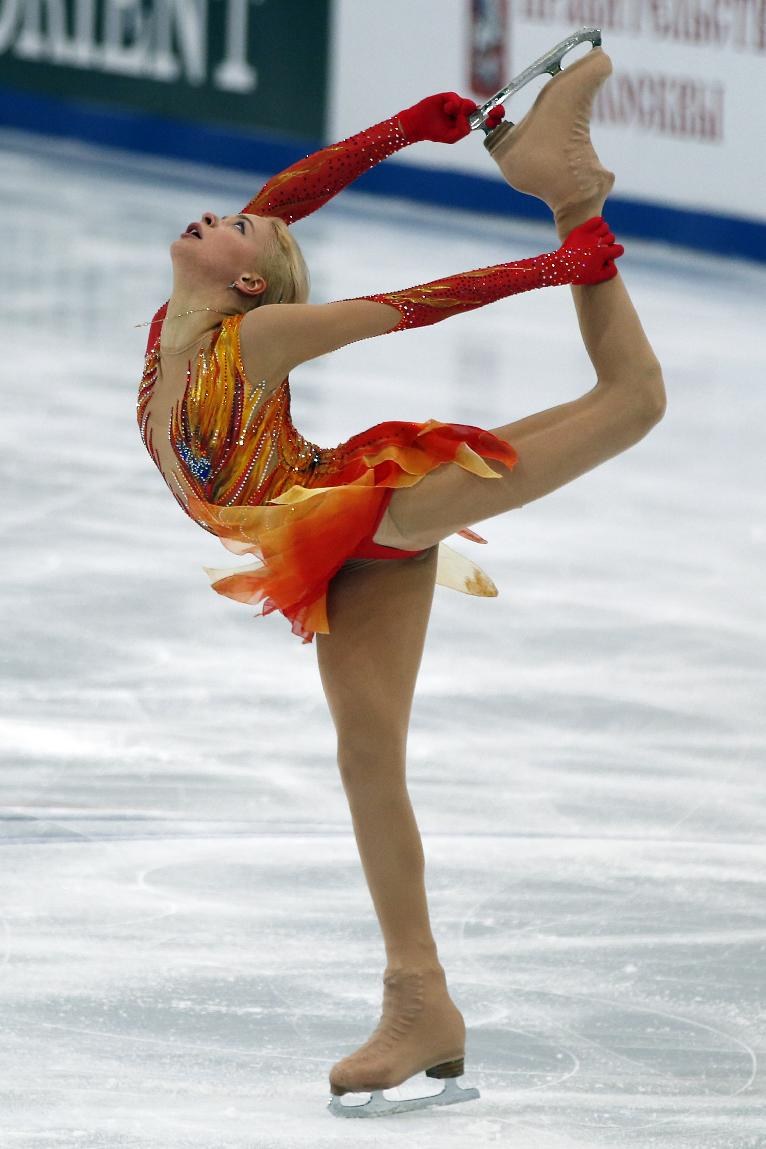 Russia's Anna Pogorilaya performs during the Free Skating фото (photo)