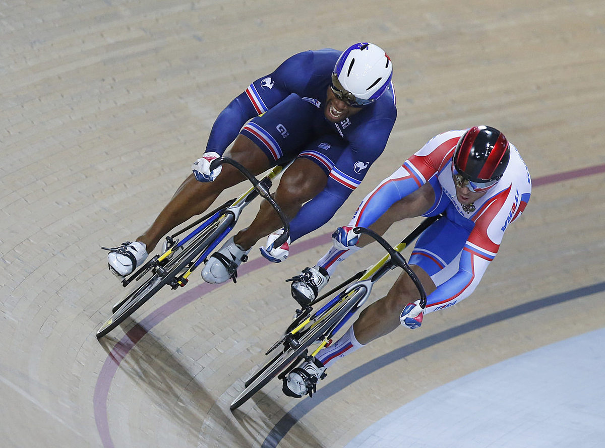 Gregory Bauge of France, left, and Denis Dmitriev of Russia, фото (photo)