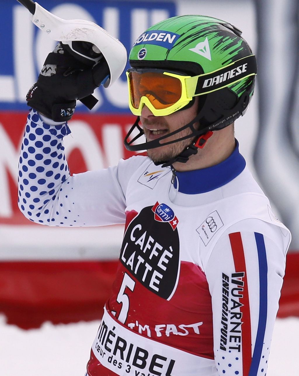 Khoroshilov of Russia reacts in the finish area after his men фото (photo)