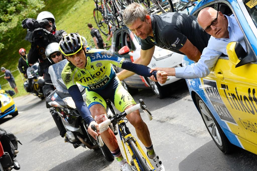Russia's Tinkoff-Saxo cycling team manager Bjarne Riis (right фото (photo)