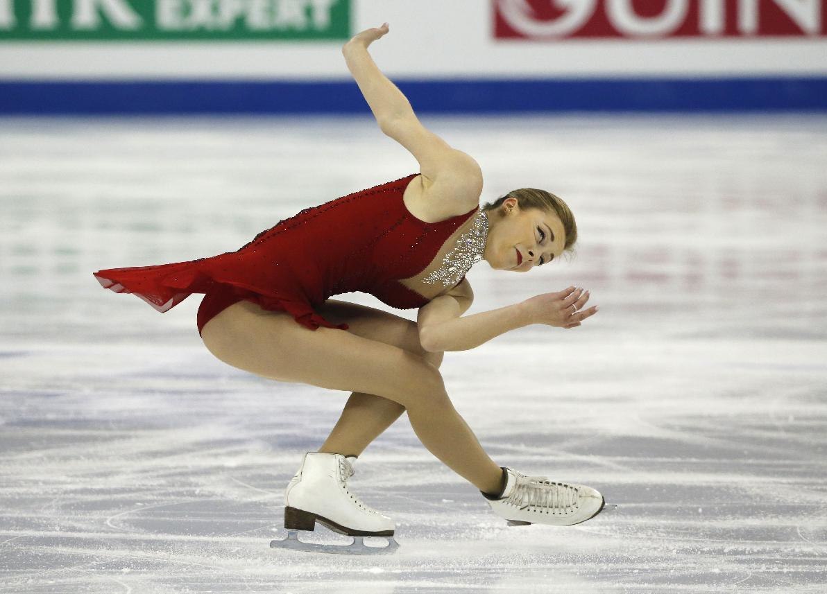 Ashley Wagner of the United States performs during the Ladies фото (photo)