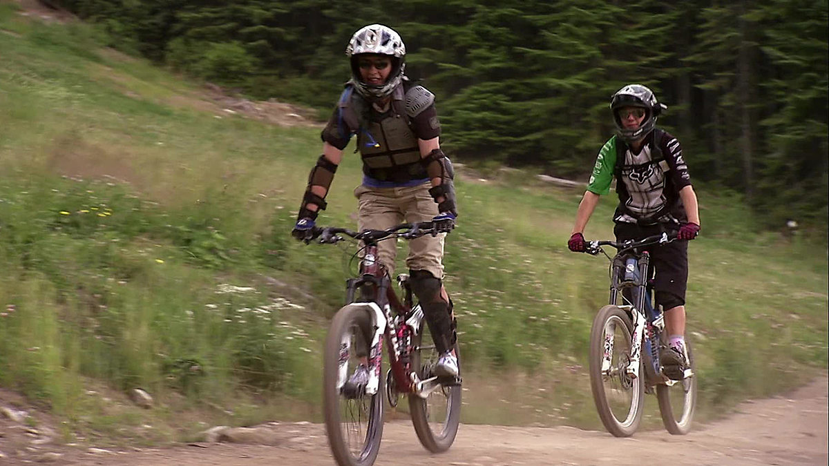 Downhill Mountain Biking: Sam Brown Gives This Extreme Sport a Try