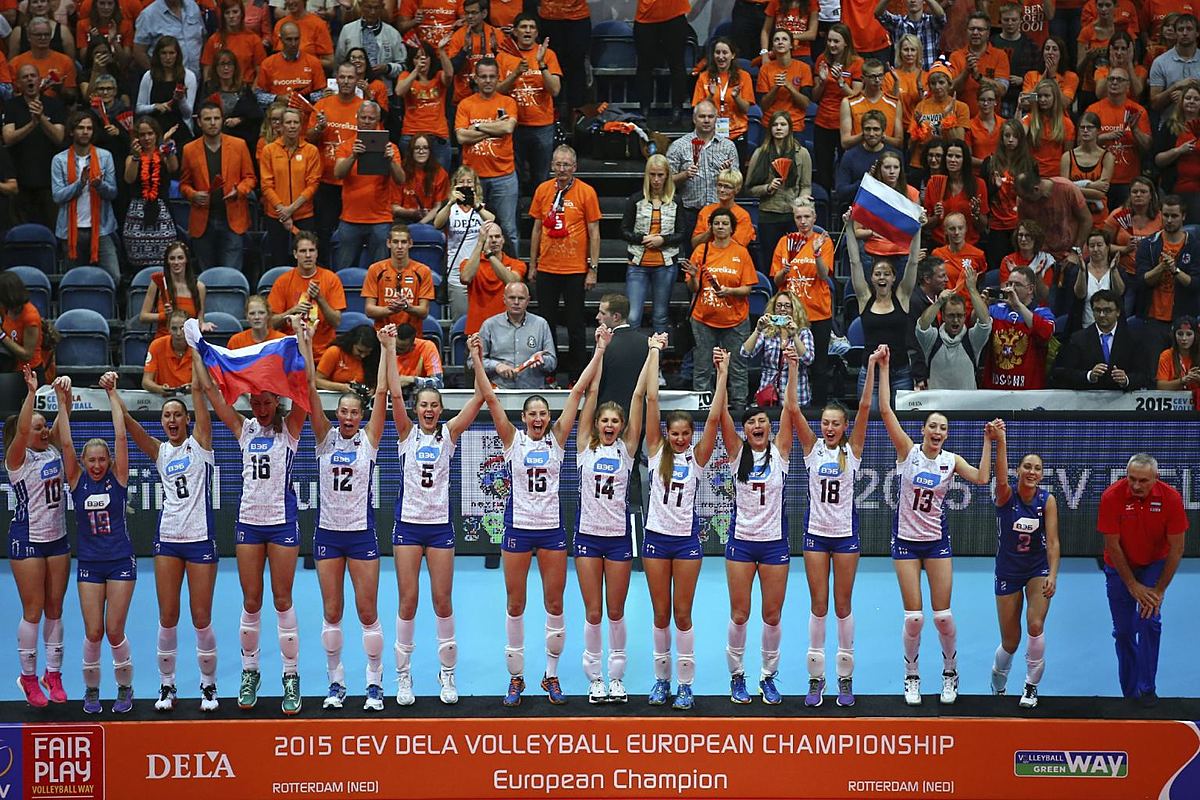 Team Russia celebrates winning the gold medal in the final of фото (photo)