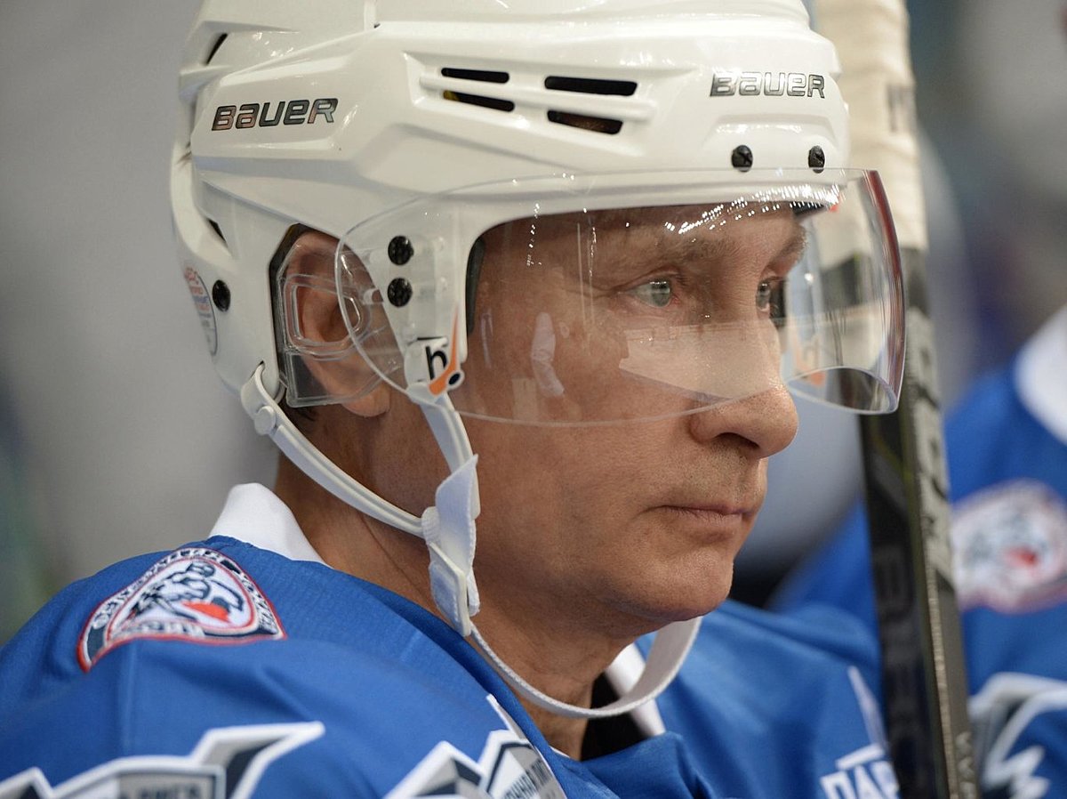 Российский хоккей: Russian President Vladimir Putin takes part фото (photo)