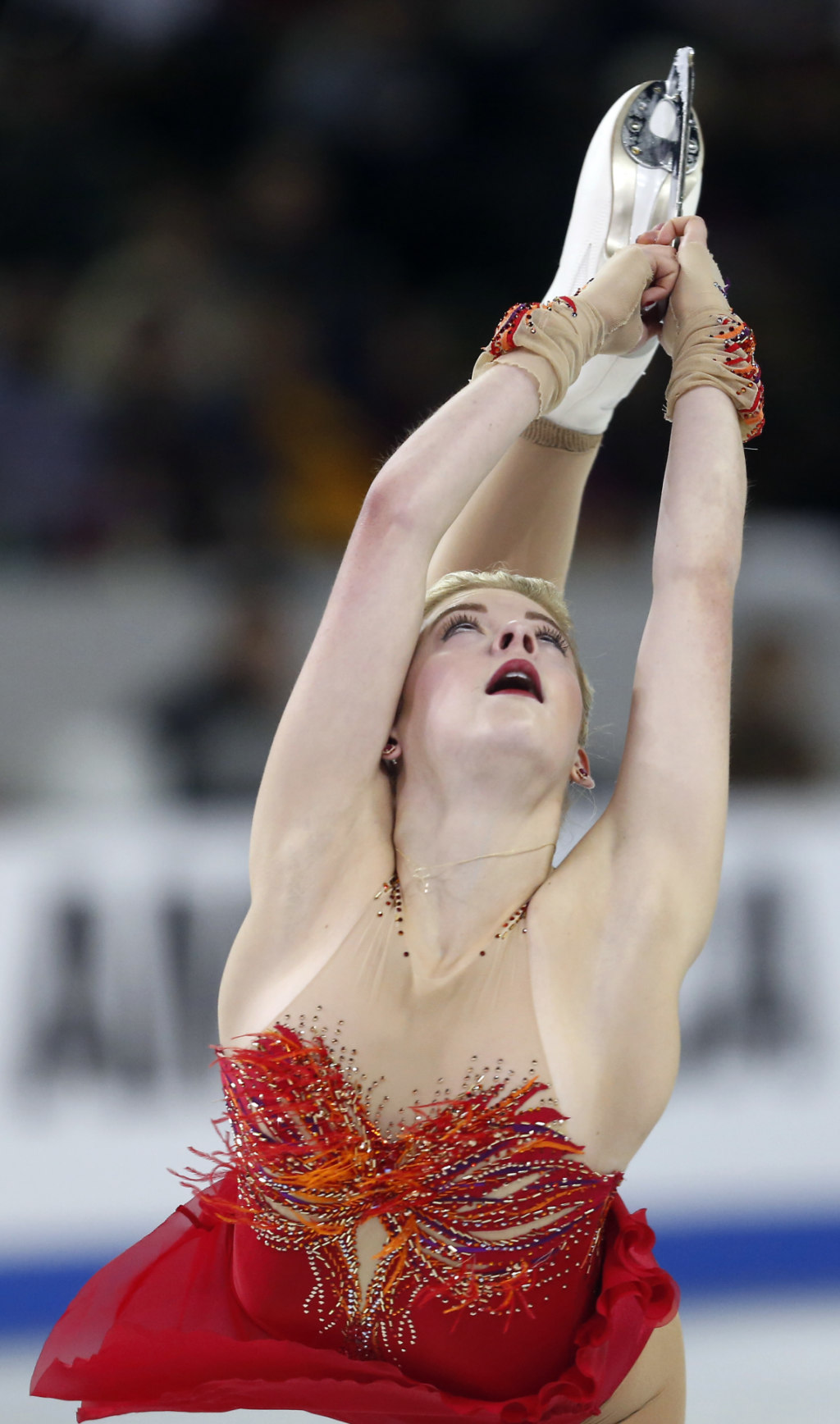 Gracie Gold performs in the ladies free skating at the Skate фото (photo)