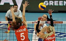 Волейбол Ankara (Turkey), 09/01/2016.- N. Obmochaeva (C) of Russia in фото (photo)