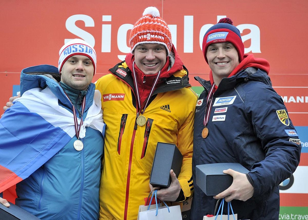 From left, Russia's Semen Pavlichenko, second place фото (photo)