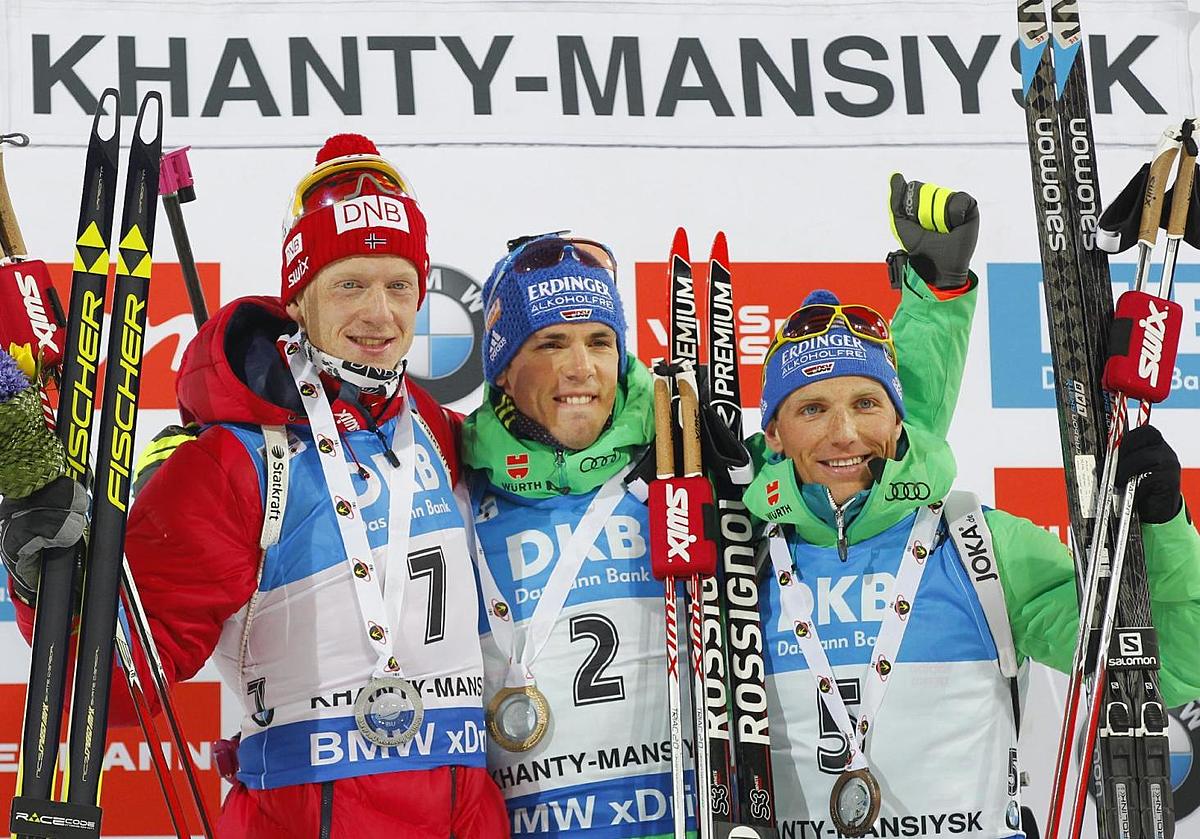 Winner Simon Schempp of Germany, center, second placed Johannes фото (photo)