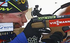 Биатлон Second placed Marie Dorin Habert of France in action at the shooting фото (photo)
