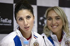 Теннис Team Russia captain Anastasiya Myskina, left, and Elena Vesnina фото (photo)