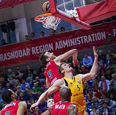 Баскетбол Баскетбол России: Lokomotiv Kuban Krasnodar v FC Barcelona Lassa фото (photo)