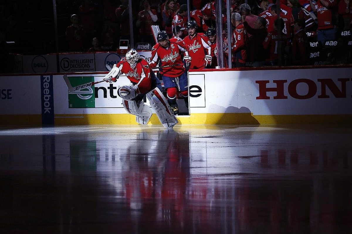 Хоккей в России: Washington Capitals goalie Braden Holtby (70 фото (photo)