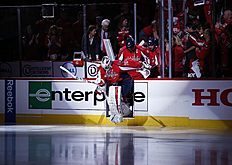 Хоккей Хоккей в России: Washington Capitals goalie Braden Holtby (70 фото (photo)