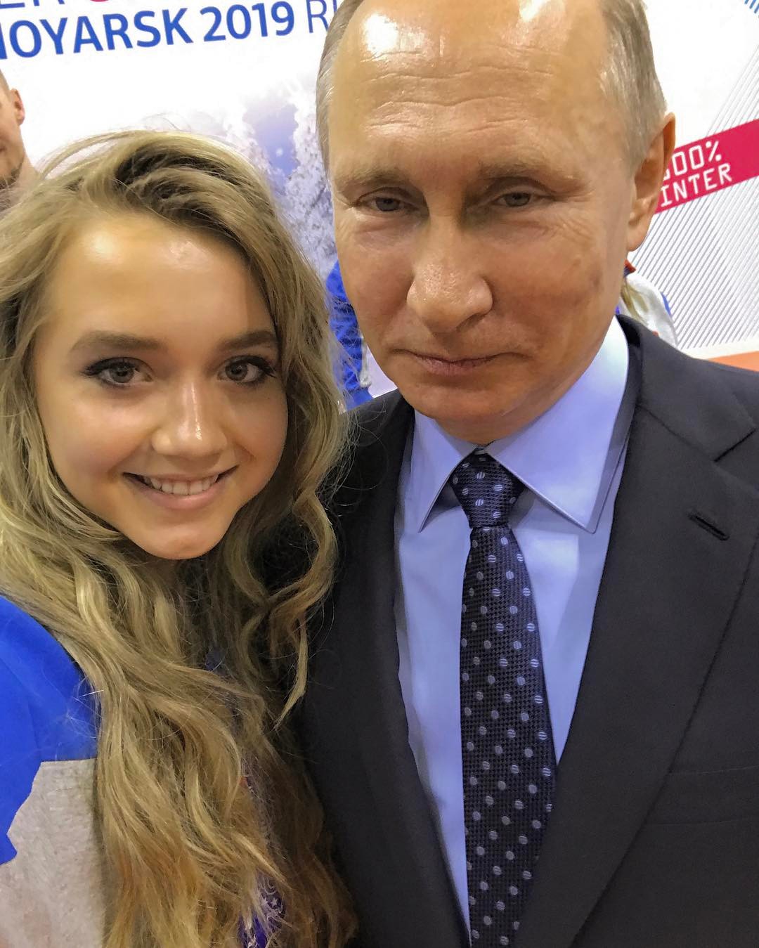 Елена Радионова представила миру свой фотошедевр в Instagram