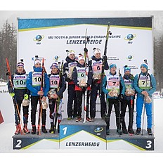 Биатлон Юношеская сборная России — бронзовые призеры в эстафете на Первенстве мира по биатлону в Швейцарии