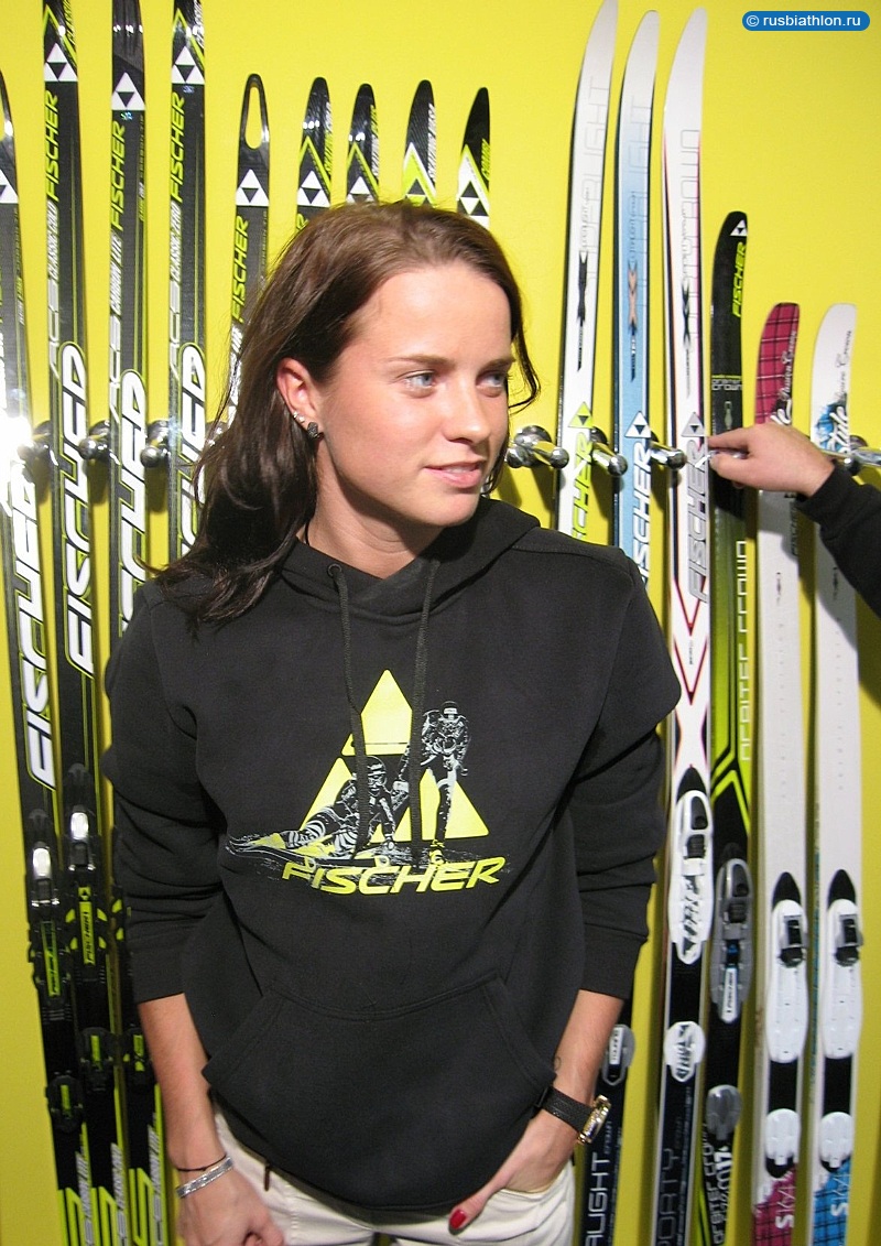Светлана Слепцова на выставке «Лыжный салон»