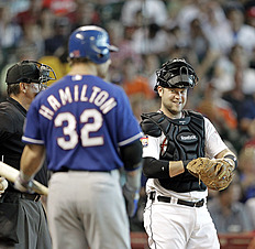 Спорт Chris Snyder #18 Of The Houston Astros Smiles At Josh Hamilton #32 Of The Texas Rangers As... фото