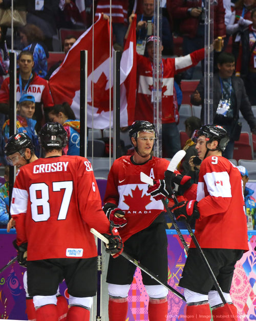 Сборные Канады и Швеции встретятся в финале сочинской Олимпиады в мужском хоккейном турнире