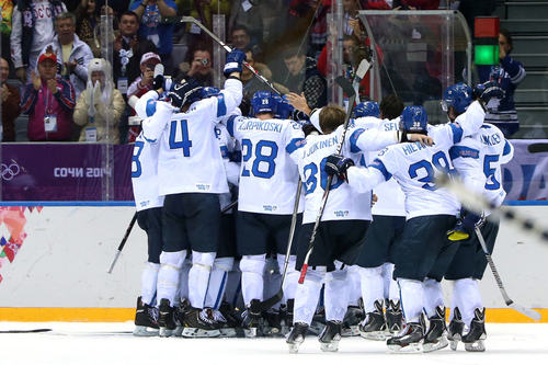 Финские хоккеисты выиграли бронзовые медали Олимпийских игр в Сочи