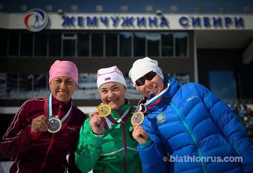 Екатерина Юрлова выиграла гонку преследования (пасьют) чемпионата России по биатлону в Тюмени
