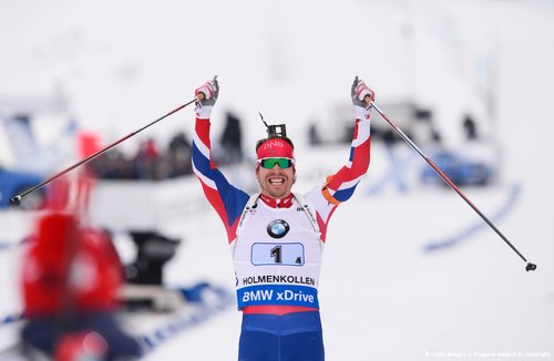 Мужская эстафета на чемпионате мира в Холменколлене завершилась очередной победой норвежцев