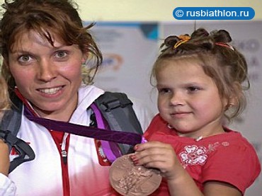 Польская спортсменка продает медаль Игр-2012, чтобы спасти пятилетнюю соседку