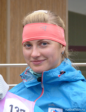 Анна Щербинина бронзовый призер женской спринтерской гонки 3 этапа Кубка IBU по биатлону в Австрии