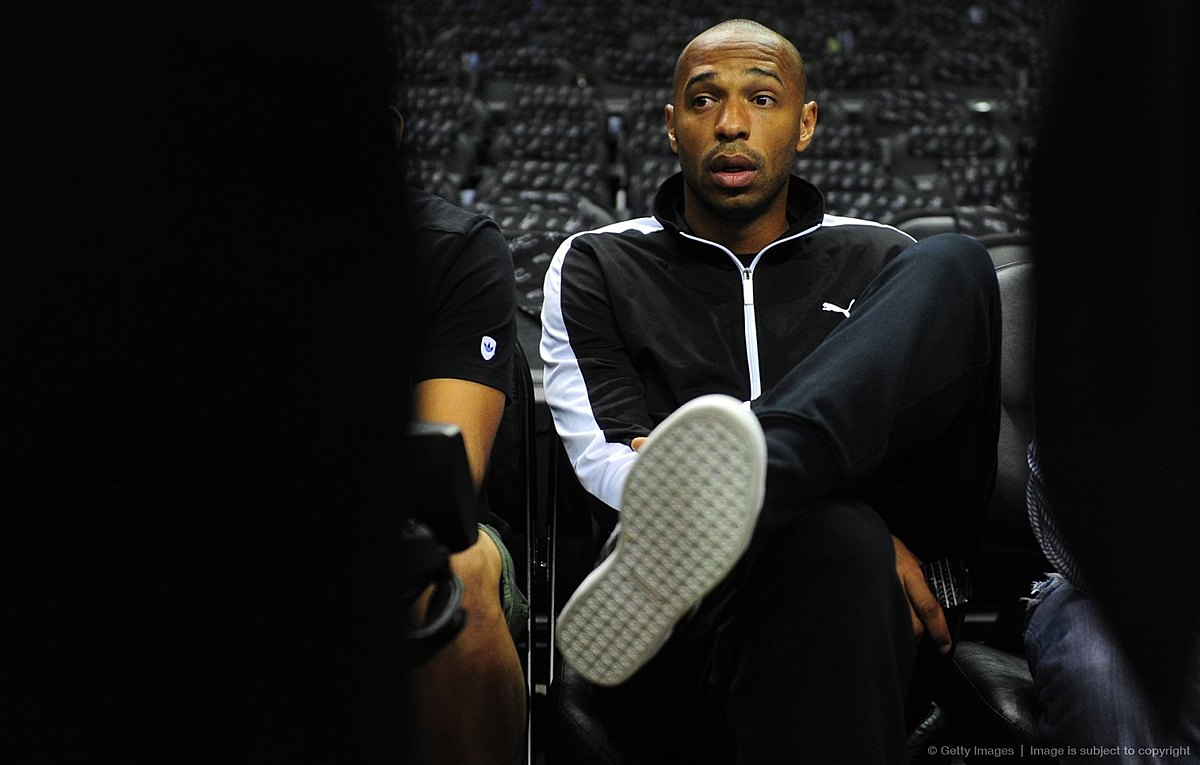 Next egypt. Next egypt. Египет бедуины дети. Африка пирамида хеопса. Бедуины омана.