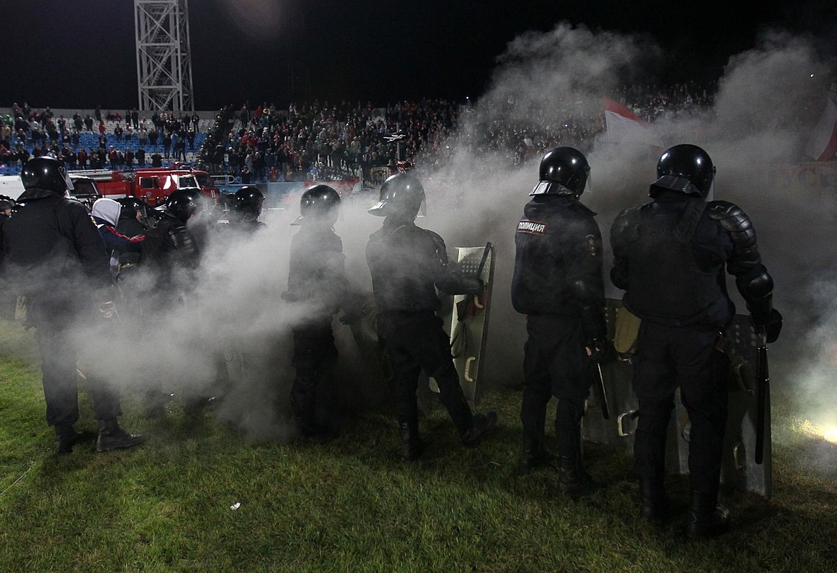 Вождовац партизан. Spartak Hooligans.