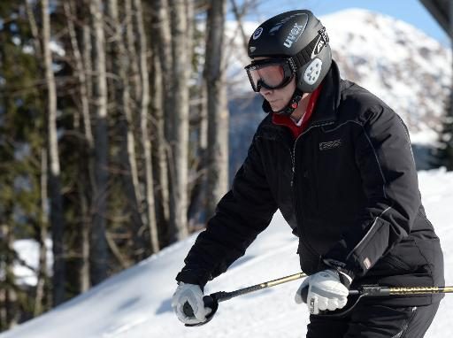 Russia's President Vladimir Putin skis in the mountain Laura фото (photo)