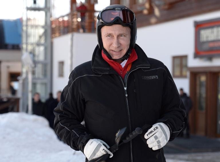 Russia's President Vladimir Putin visits the mountain Laura фото (photo)