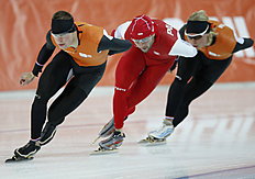 Конькобежный спорт Speedskaters Sven Kramer of the Netherlands, Konrad Niedzwiedzki фото (photo)