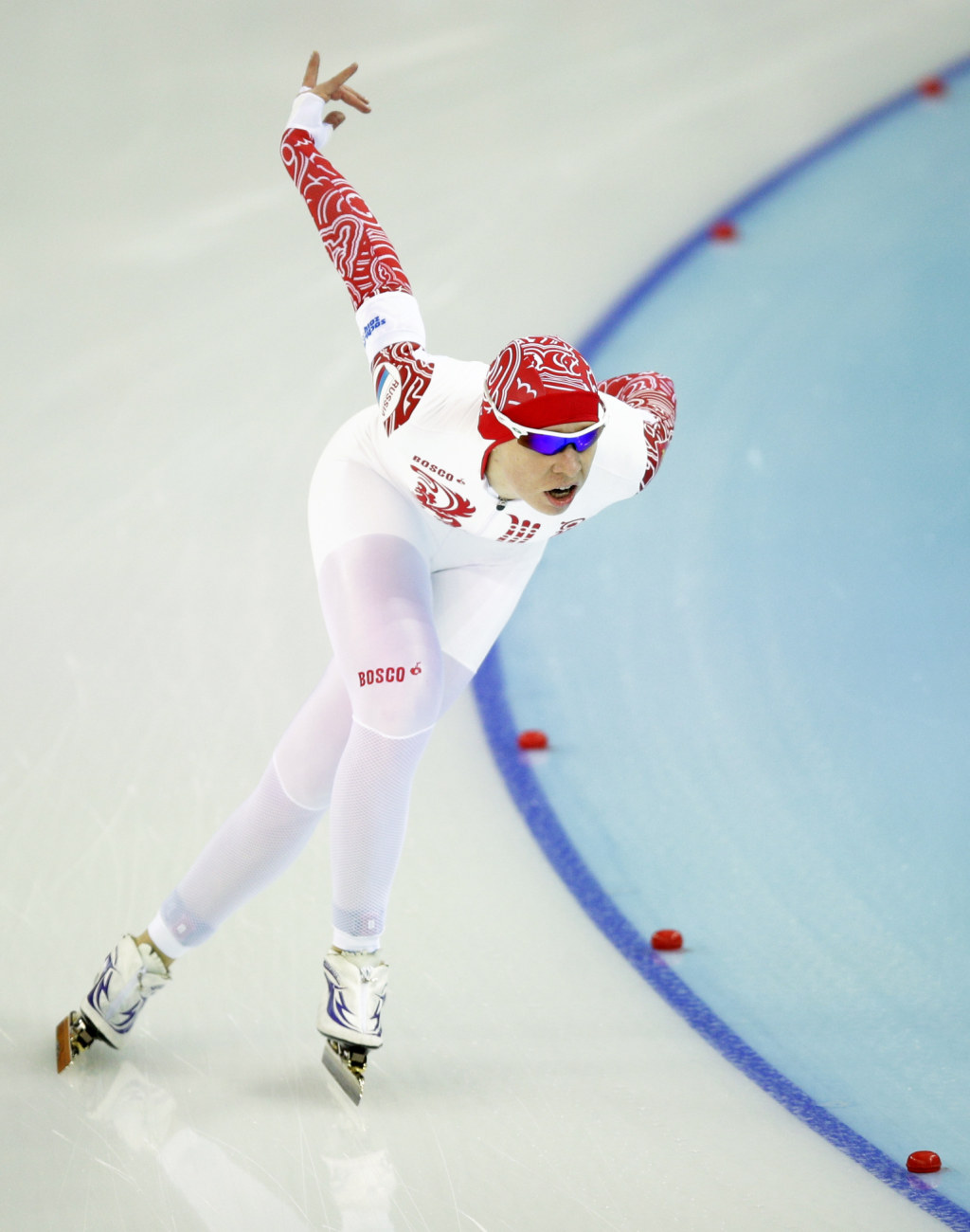 Russia's Yuliya Skokova competes in the women's 3,000 фото (photo)