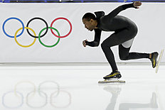 Конькобежный спорт Shani Davis of the U.S. skates in the prototype of the official фото (photo)