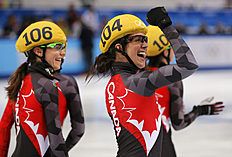 Конькобежный спорт Jessica Hewitt of Canada, left, and Marie-Eve Drolet of Canada фото (photo)
