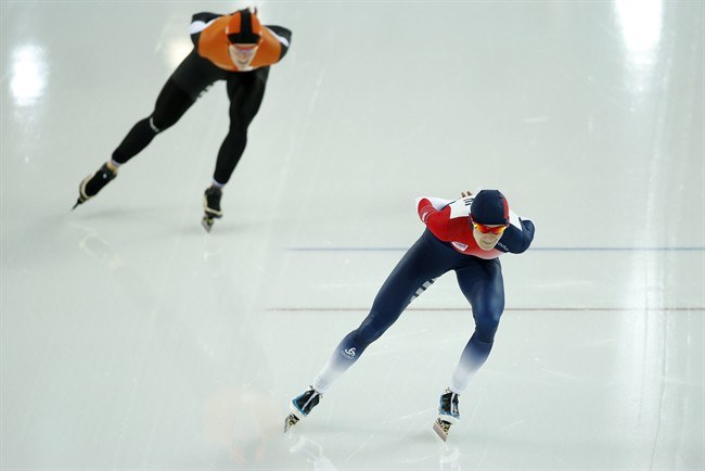 Gold medallist Martina Sablikova of the Czech Republic, right фото (photo)