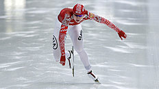 Конькобежный спорт Olga Fatkulina of Russia competes during the women's 500m фото (photo)