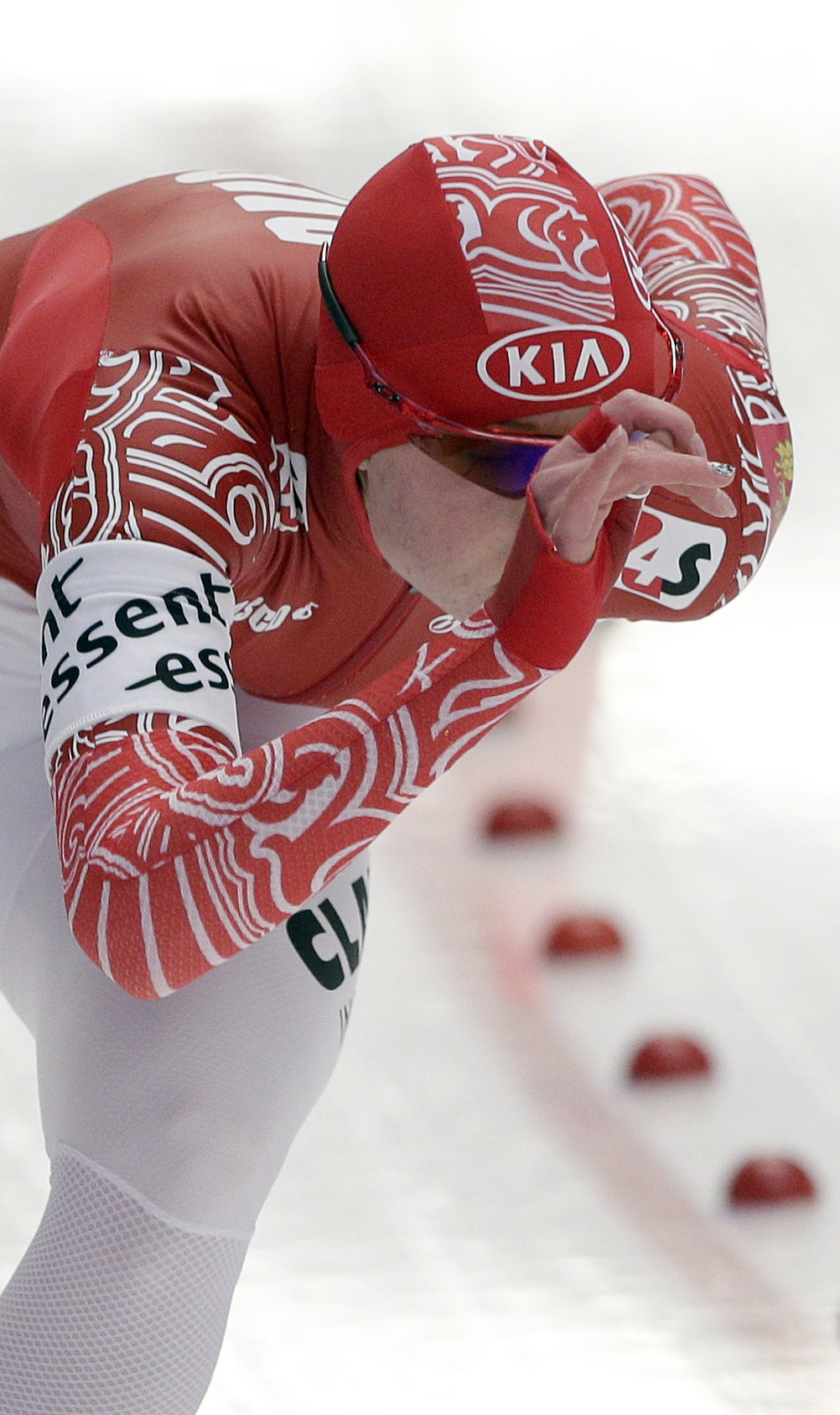 Olga Fatkulina of Russia competes during the women's 1,000m фото (photo)
