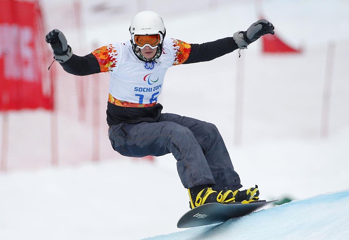 Snowboard (сноуборд): Denis Colle of Belgium competes during фото (photo)