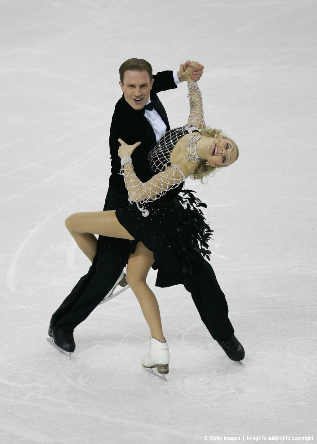 Навка и костомаров 2006. Форумы фигурного катания навки. Навка фигуристка. Навка и костомаров. Костомаров фигурист и навка.