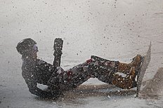 Snowboard (сноуборд): Russia's Andrey Sobolev falls as he фото (photo)