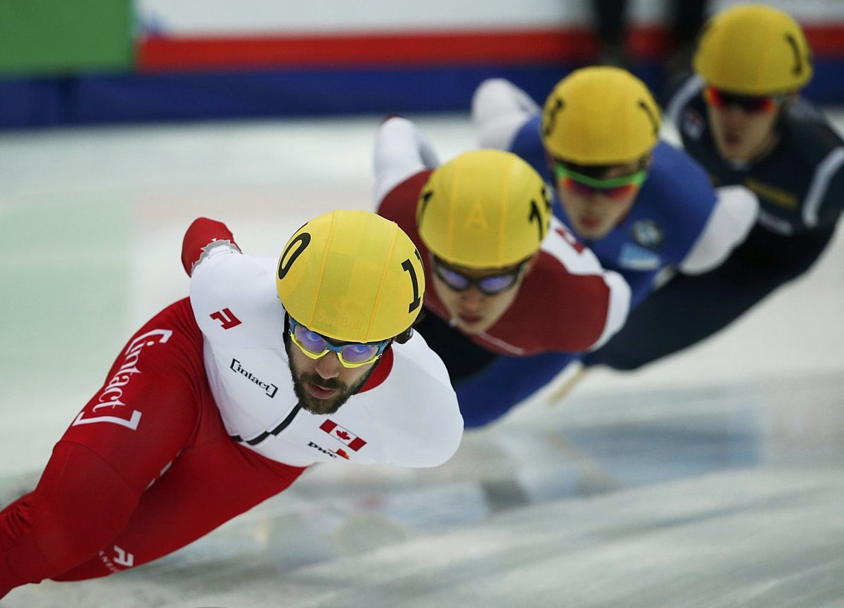 Hamelin of Canada competes during men's 1500m semifinals фото (photo)