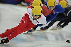 Конькобежный спорт MOSCOW, March 15, 2015 (Xinhua) -- Canada's Charles Hamelin фото (photo)