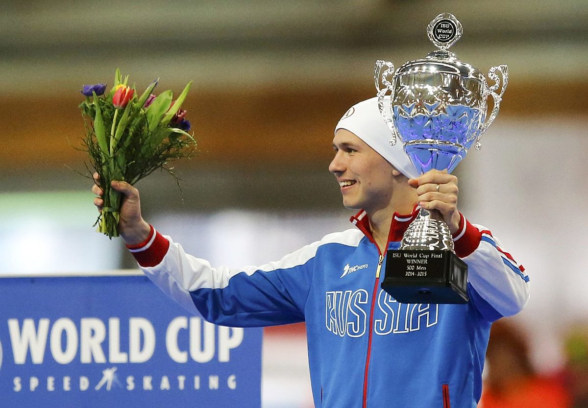Russia's Kulizhnikov overall winner of the men's 500m фото (photo)