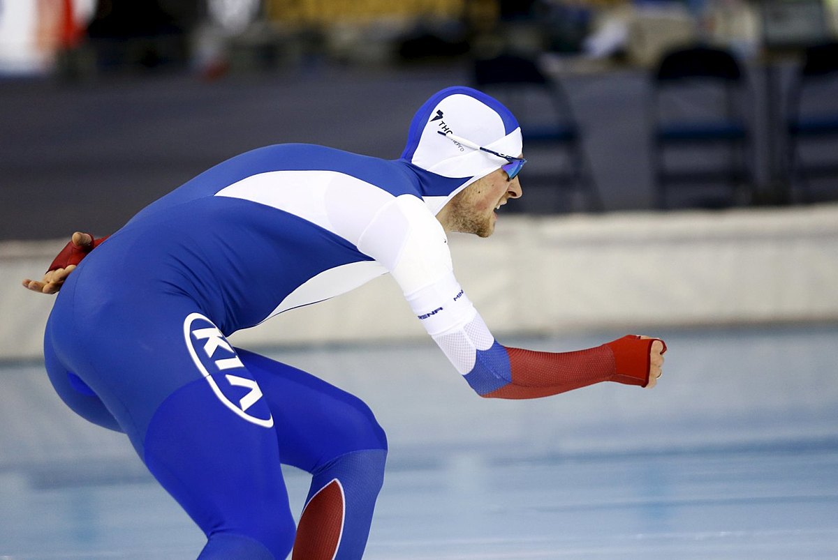 Russia's Yuskov competes during the men's 5000m IS фото (photo)