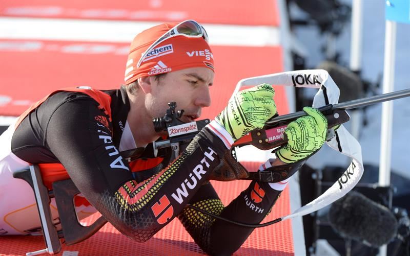 Canmore (Canada), 07/02/2016.- Arnd Peiffer of Germany gets фото (photo)