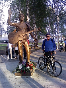  Памятник В. С. Высоцкому в г. Воткинск,Удмуртия.