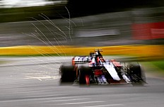 Формула-1 Даниил Квят поделился новым фото в соц.сети Инстаграм