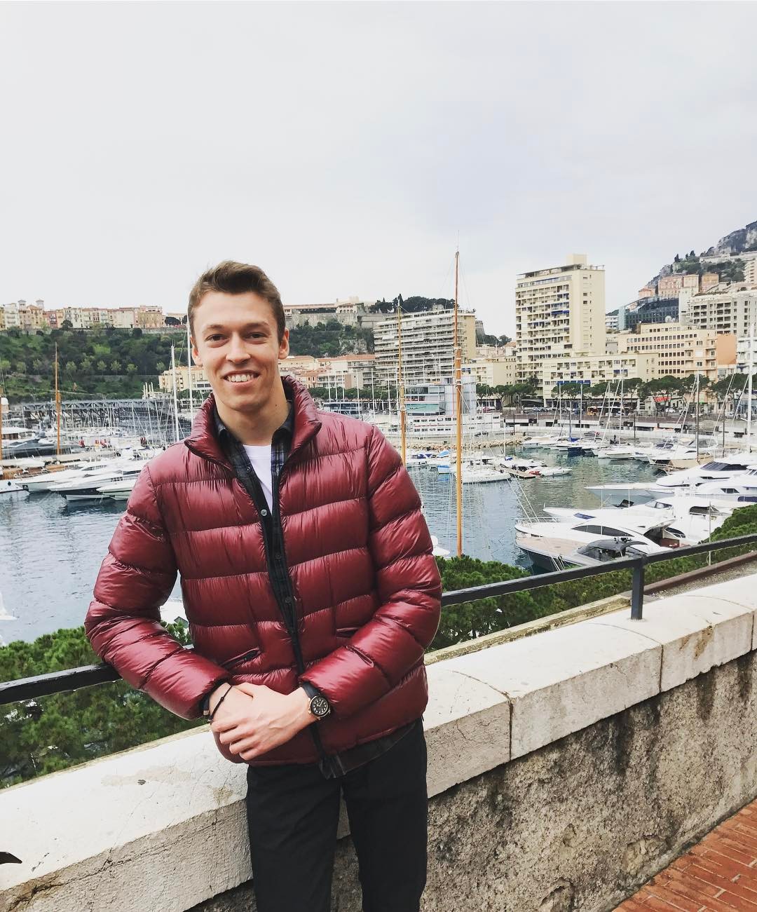 Даниил Квят представил миру свой фотошедевр в Instagram
